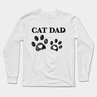 Black paw print with hearts. Cat dad text Long Sleeve T-Shirt